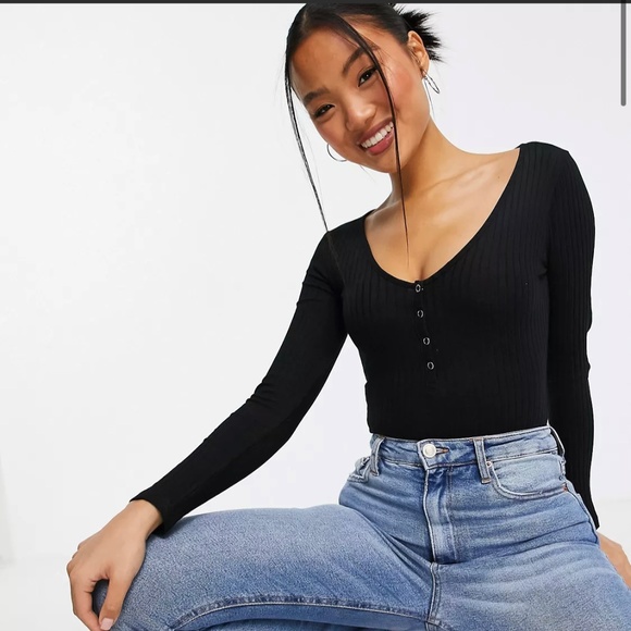 Petite Button V Neck Body Suit - Picture 1 of 2